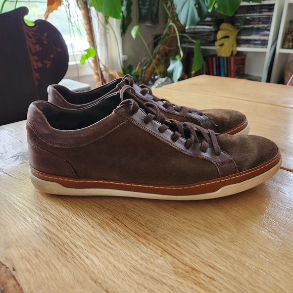 Allen Edmonds Port Washington Brown Suede Lace up Sneakers 11.5 D Casual Derby - Picture 2 of 9